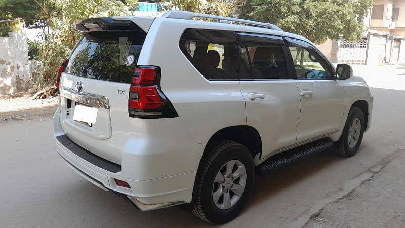 Toyota Prado Tx Model 2018/24 5