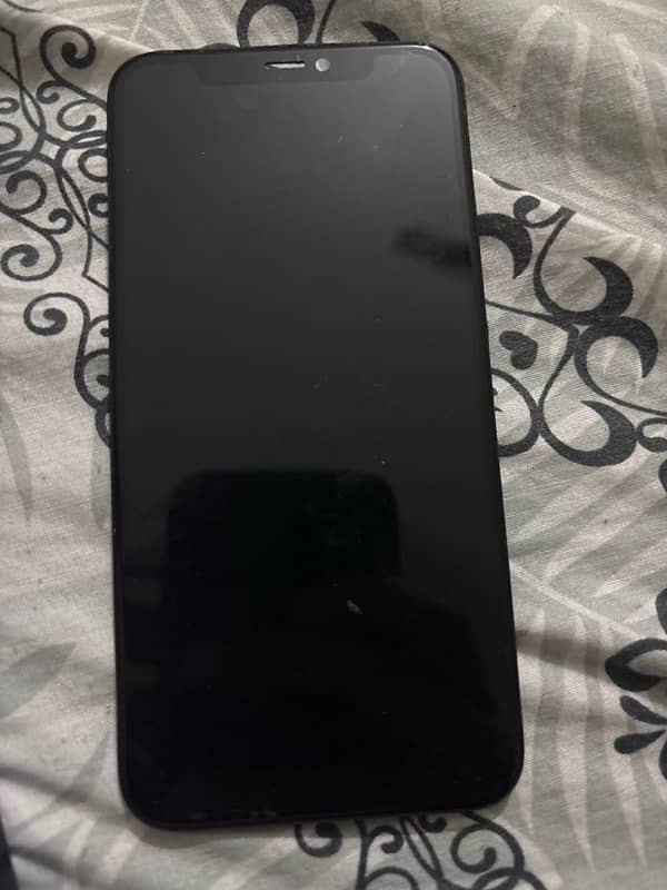 iphone xs Panel 1