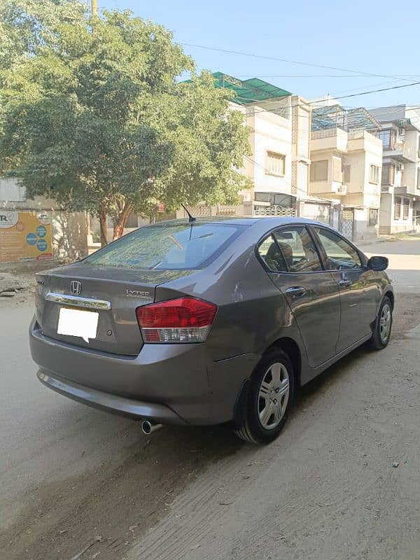 Honda City IVTEC 1.3 Model 2014 Automatic 3