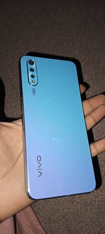 VIVO S1 _   8/256 1