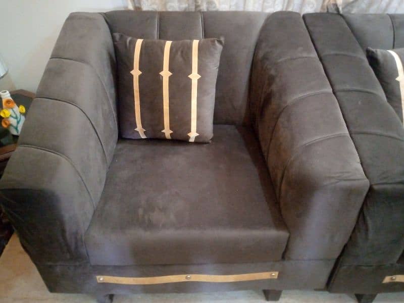 6 Seater sofa set for sale 1