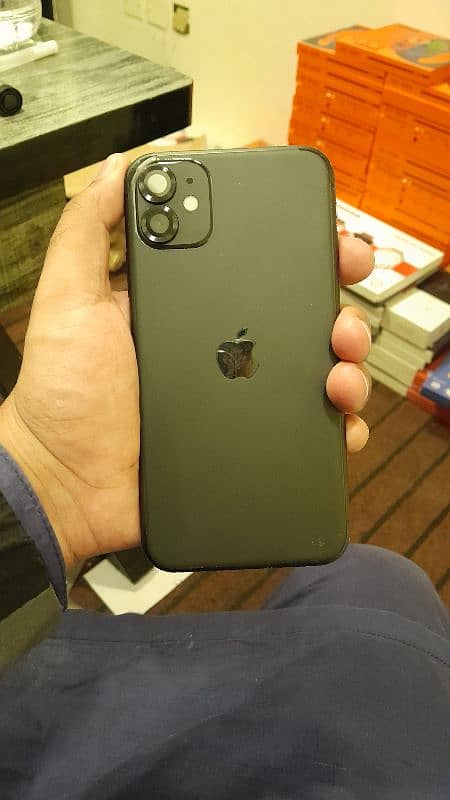 Iphone 11 64gb JV Black Color 10/10 1