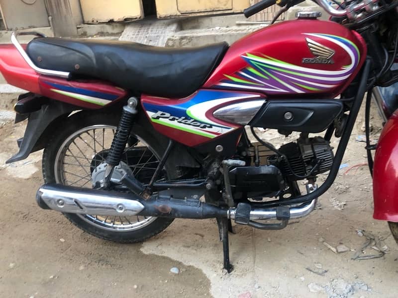 Honda100 pridor contrct is numbr par kare 03009299977 5