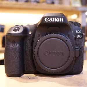 Canon 80D 0