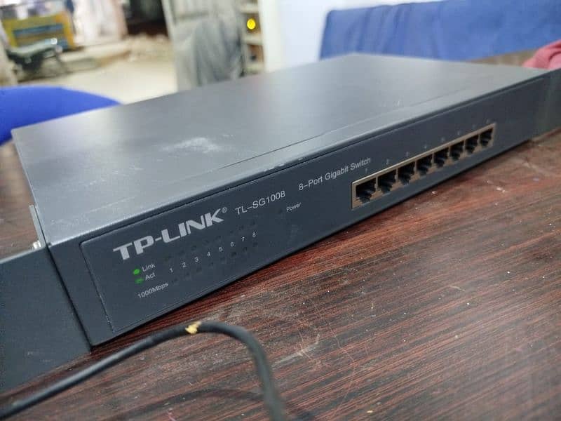 TP_LINK TLSG1008 gigabit 2 switch 6