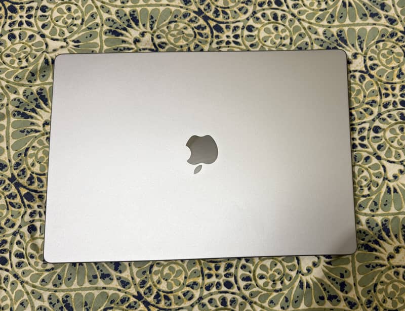 M1 MacBook Pro 16-inch | 16GB RAM | 512GB SSD | JBL Sound | Mint Condi 0