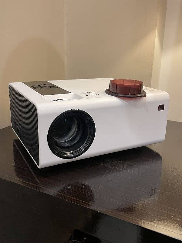 Full HD Wifi LED Projector | 10/10 condition| few hours used 0