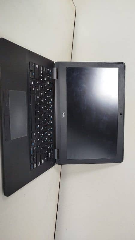 latitude e7270 0