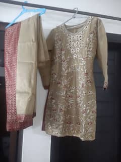 Banasri shirt with organza duppata nd banari trouser. .