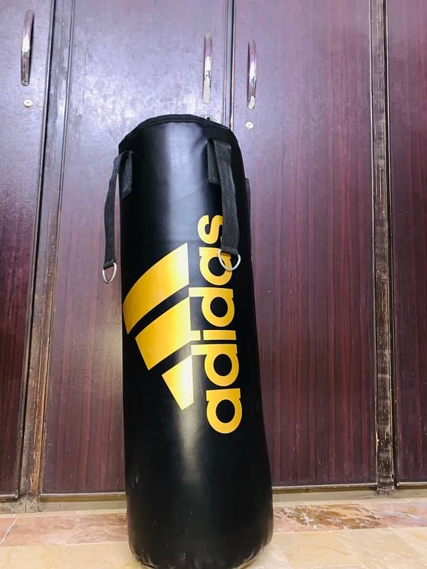 punching bag 3.5 feet 0