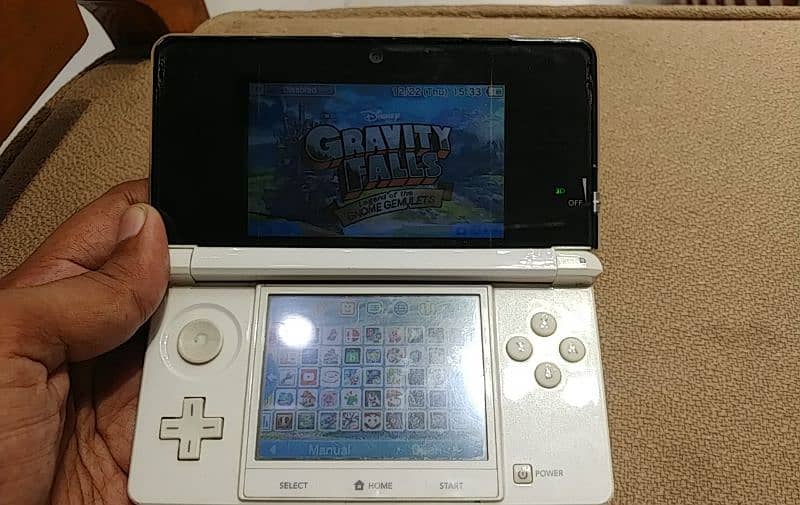 Nintendo 3DS jailbreak with 32gb card and games 1