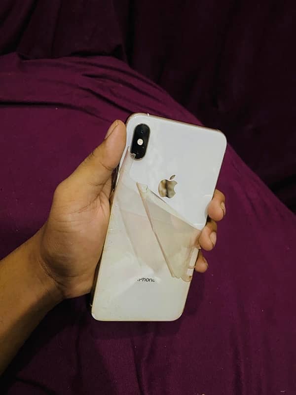 I phone Xs max 0