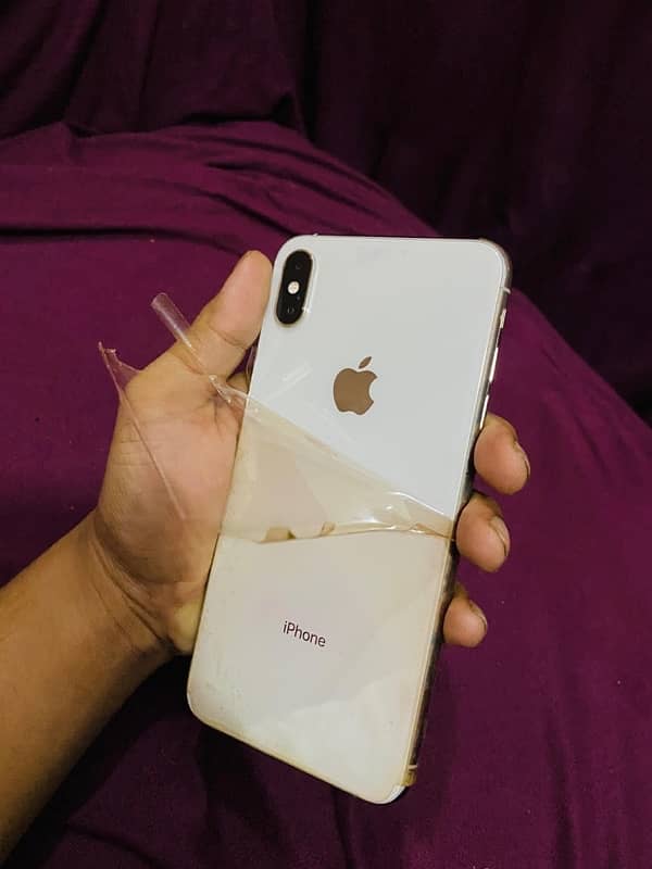 I phone Xs max 3