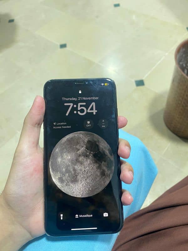 IPHONE XS MAX 4