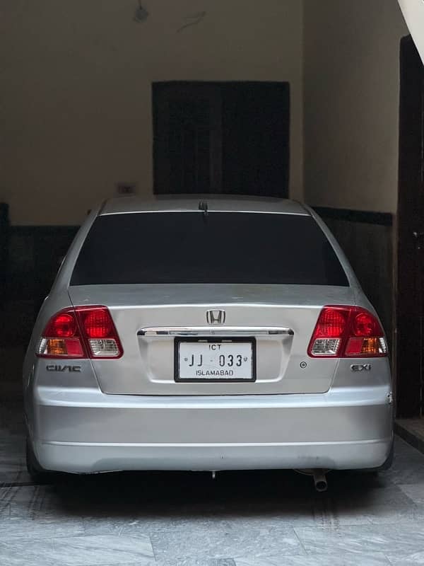 Honda Civic EXi 2004 10