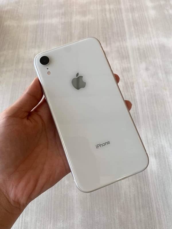 iPhone XR 128 gb dual sim pta approved 0