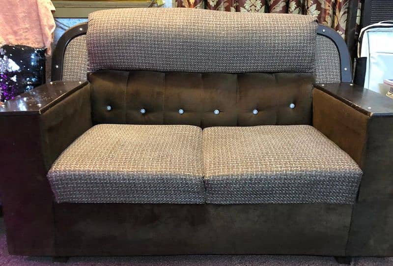 2 seater sofa for sale 0