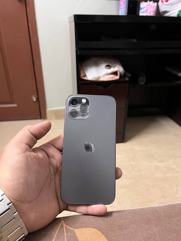 iphone 12 pro 0