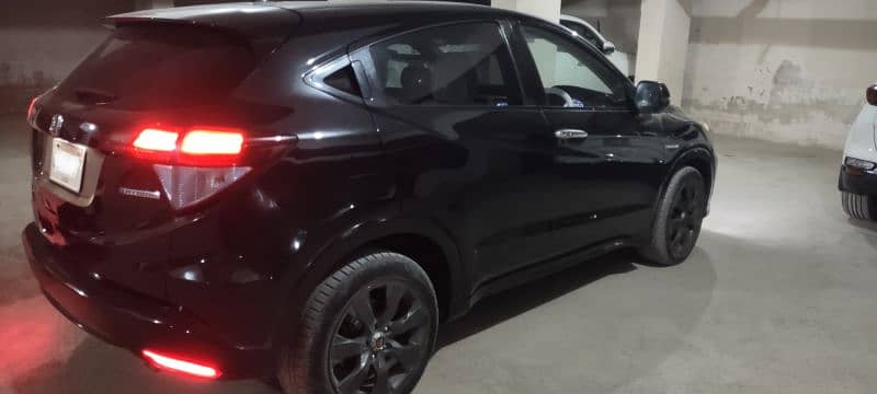 Honda Vezel 2014 Z sensing 14/17 VIP condition 15