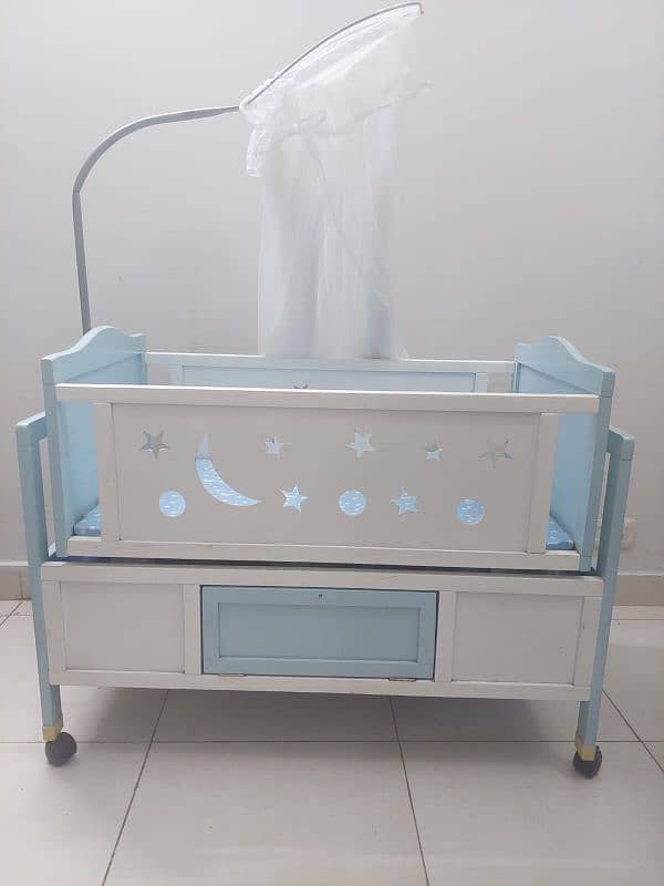 Imported Baby Cradle / Bed in Good condition 0