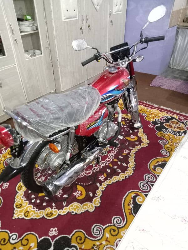 honda 125 2024 7 month Brand new Bike 8