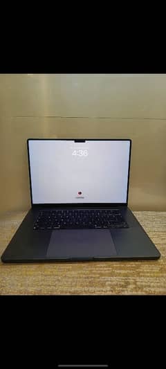 macbook pro M3 16-inch 18Gb 512gb