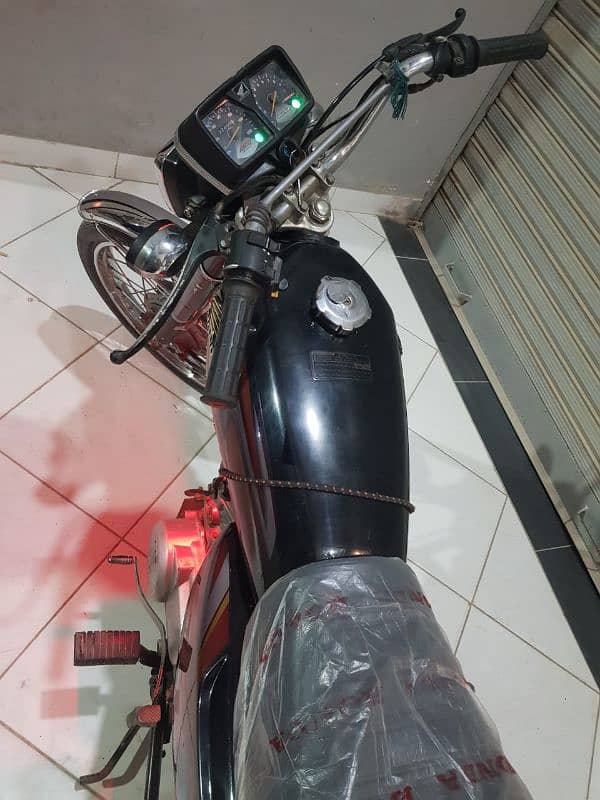 honda CG 125 model 2022 karachi number 3