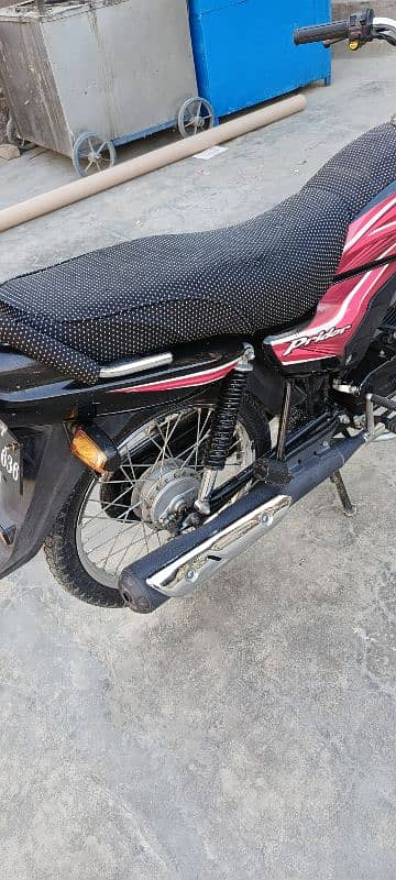 Honda pridor 100cc 1