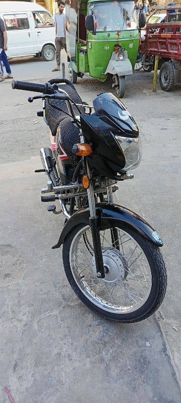 Honda pridor 100cc 4