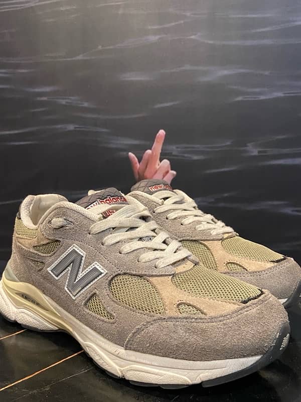 NEW BALANCE 990 (100% Authentic) 1