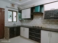 5th Marla Slightly Use House for Sale in Prime Location Bahria Town, Lahore - Ideal Family Home!