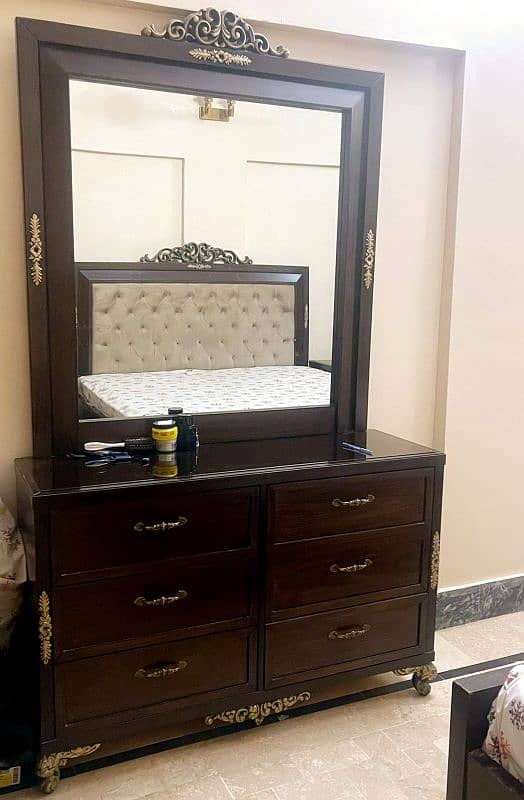 Bedroom Set 2