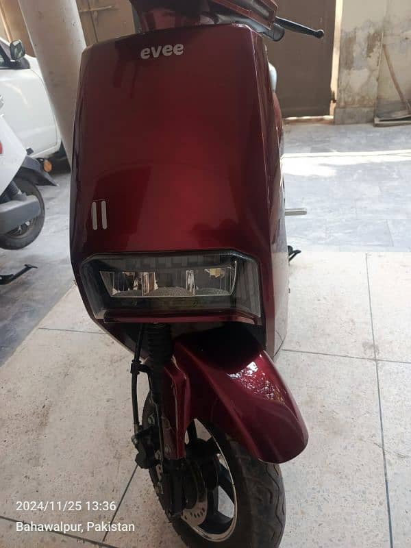 evee Scooty C1 2