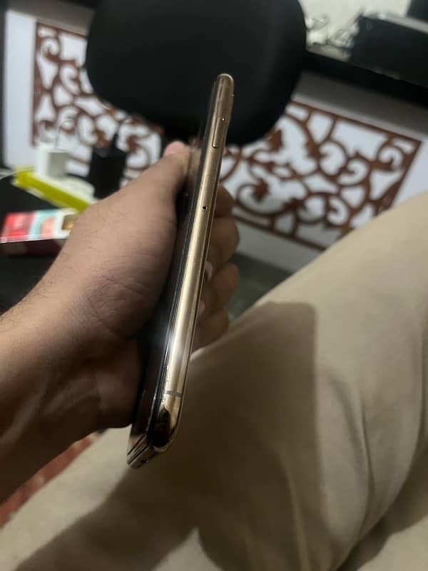 I phone xs max     panel and battery change 1