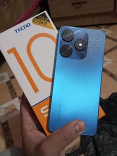 Tecno spark in good condition 8+8/128gb spark 20 Se slim acha set hy