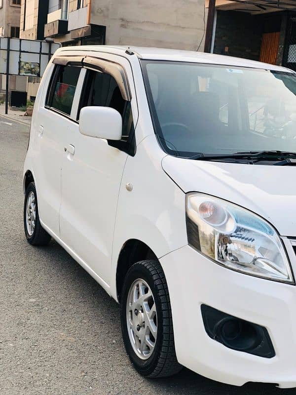 Suzuki Wagon R 2018 3