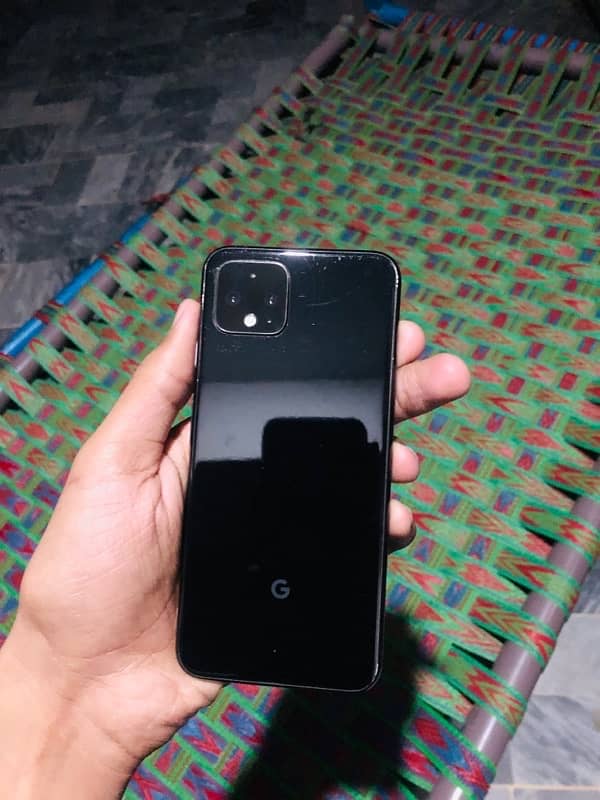 Google pixel 4 10/9  no scratches  128gb ram 4