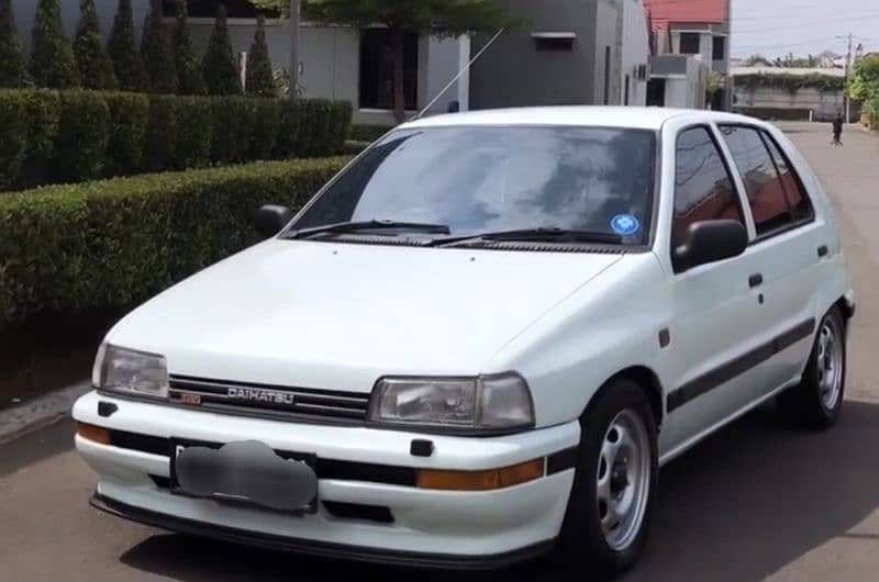 Daihatsu Charade 1988 0