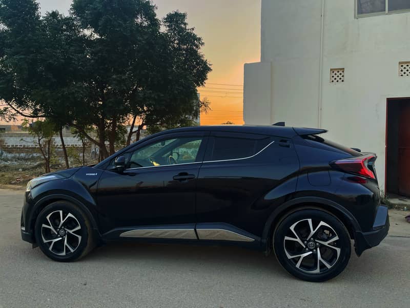 Toyota C-HR 2017 3