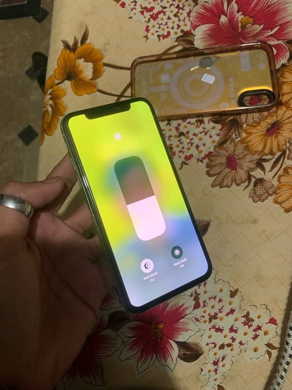 urgent sale iPhone X 256 gb 6