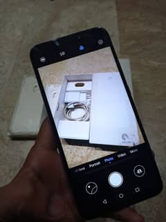 HUAWEI NOVA 3i URGENT SALE