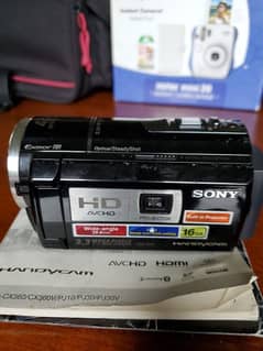 Sony handycam hdr-pj10 with built in projector and accessories