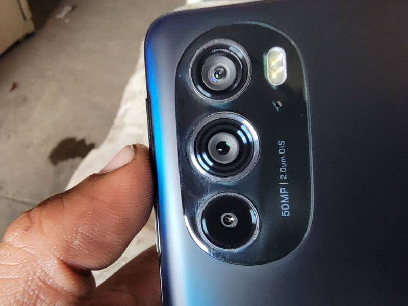 moto 30 pro 2