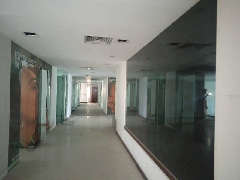 DHA CANTT,20000 SQFT OFFICE FOR RENT NEAR MALL ROAD AND JAIL ROAD GULBERG GARDEN TOWN SHADMAN LAHORE 12