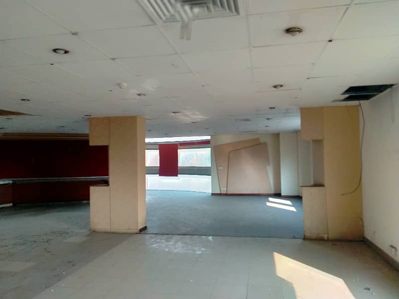 DHA CANTT,20000 SQFT OFFICE FOR RENT NEAR MALL ROAD AND JAIL ROAD GULBERG GARDEN TOWN SHADMAN LAHORE 35