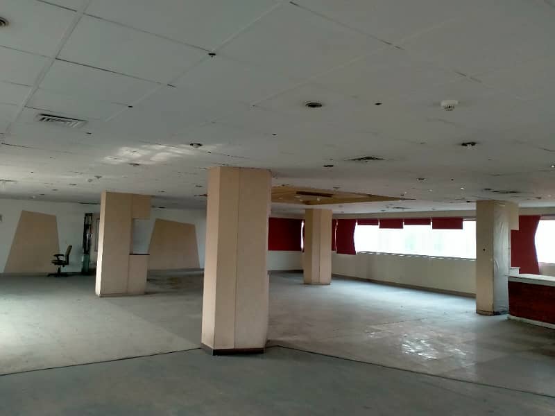 DHA CANTT,20000 SQFT OFFICE FOR RENT NEAR MALL ROAD AND JAIL ROAD GULBERG GARDEN TOWN SHADMAN LAHORE 38