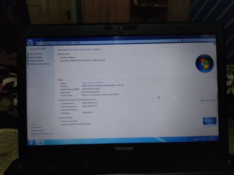 Toshiba Laptop for sale condition 10/10. 6