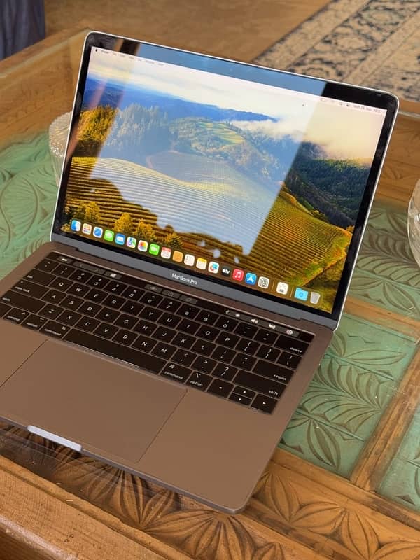 MacBook Pro 2019 8