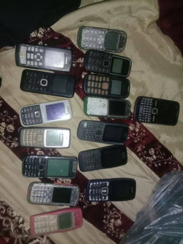 Samsung, nokia, qmobiles 1