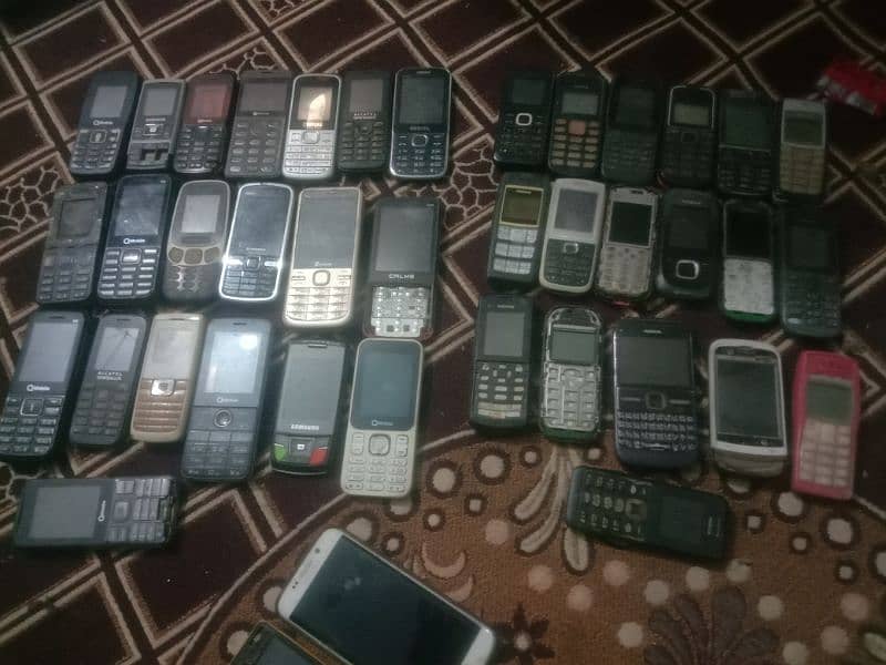 Samsung, nokia, qmobiles 2